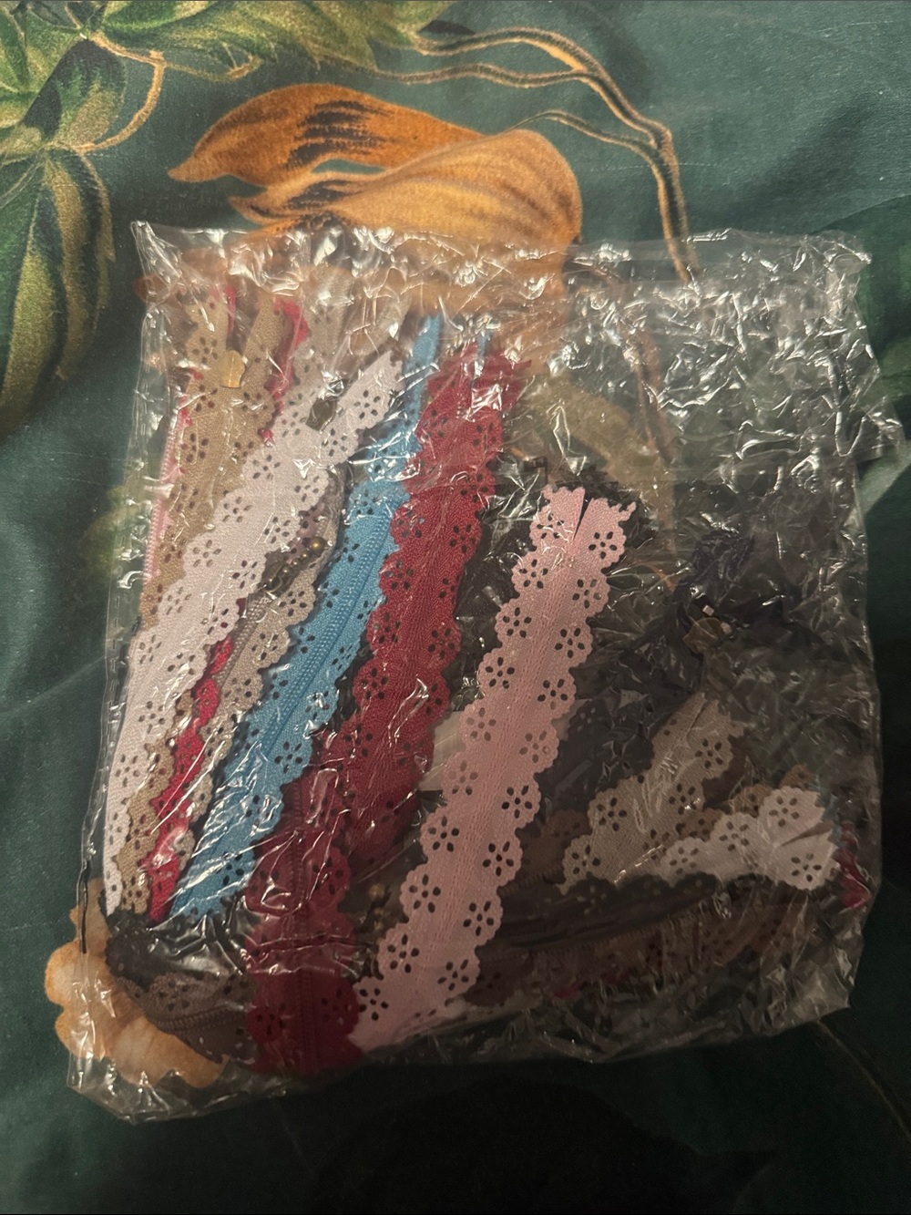 Never used lace 13” zippers for sewing